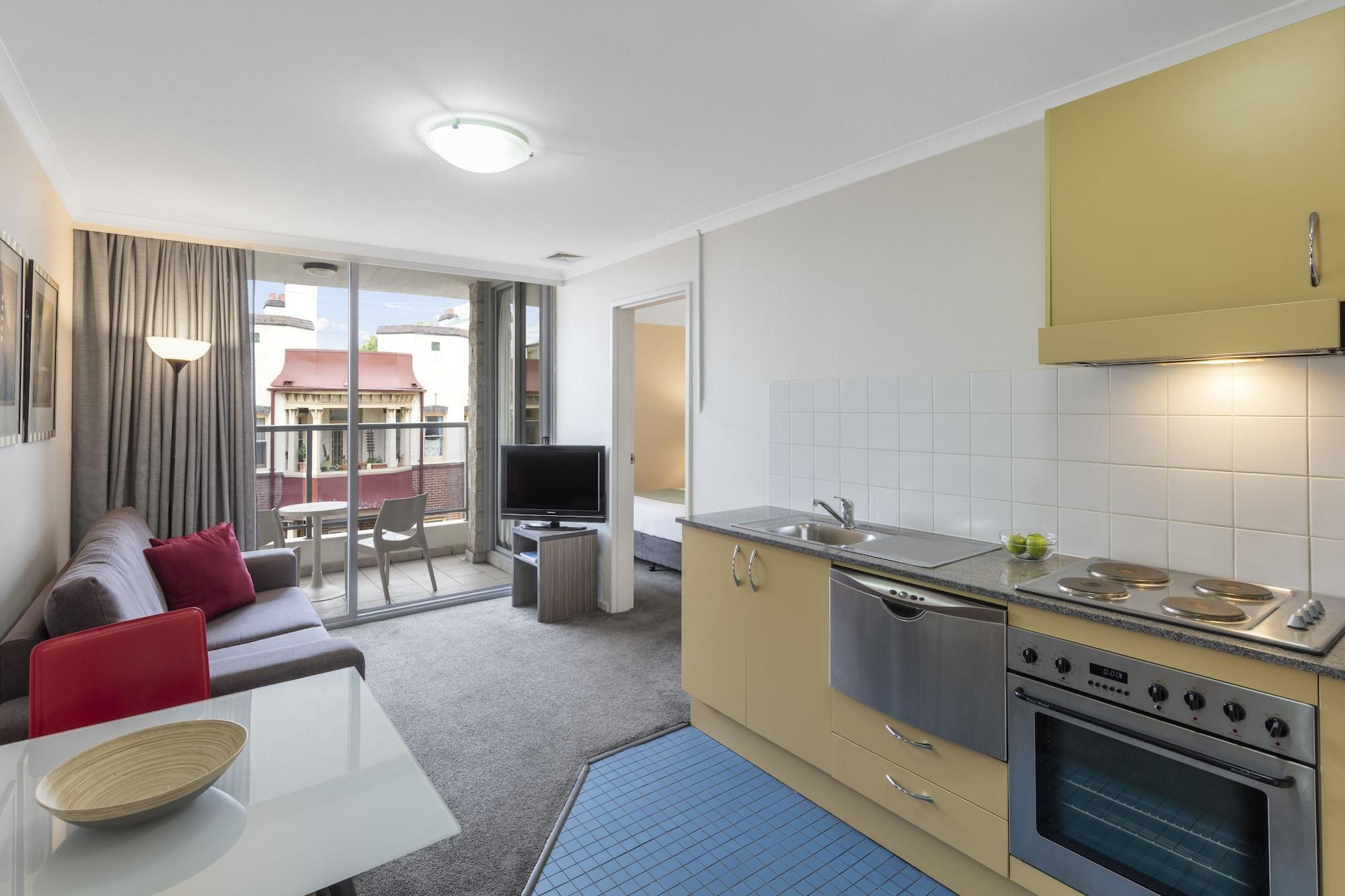 Nesuto Chippendale Aparthotel Sydney Exterior photo