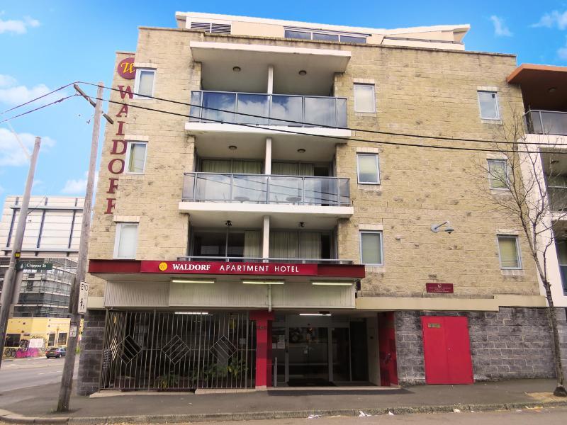 Nesuto Chippendale Aparthotel Sydney Exterior photo